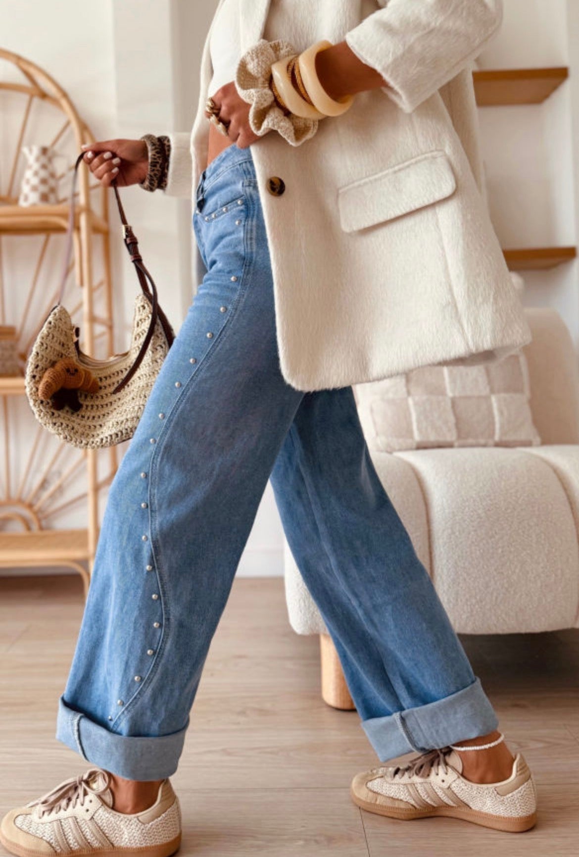 #1076 Rivet Detail Ankle Length Casual Jeans