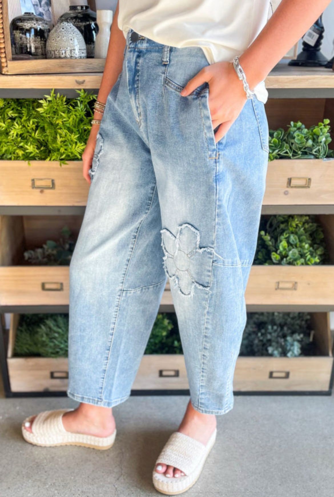 #518 Beau Blue Flower Patched Light Wash Cropped High Waist Jeans