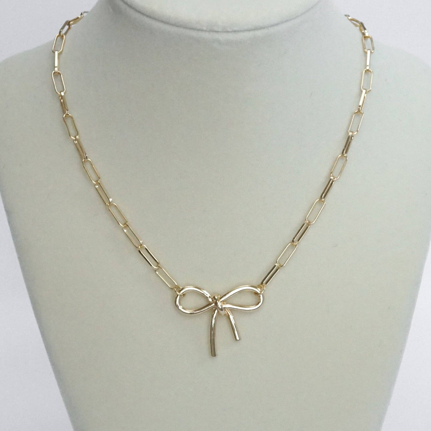 #395 Bow Necklace - Short dainty paperclip chain in gold tone