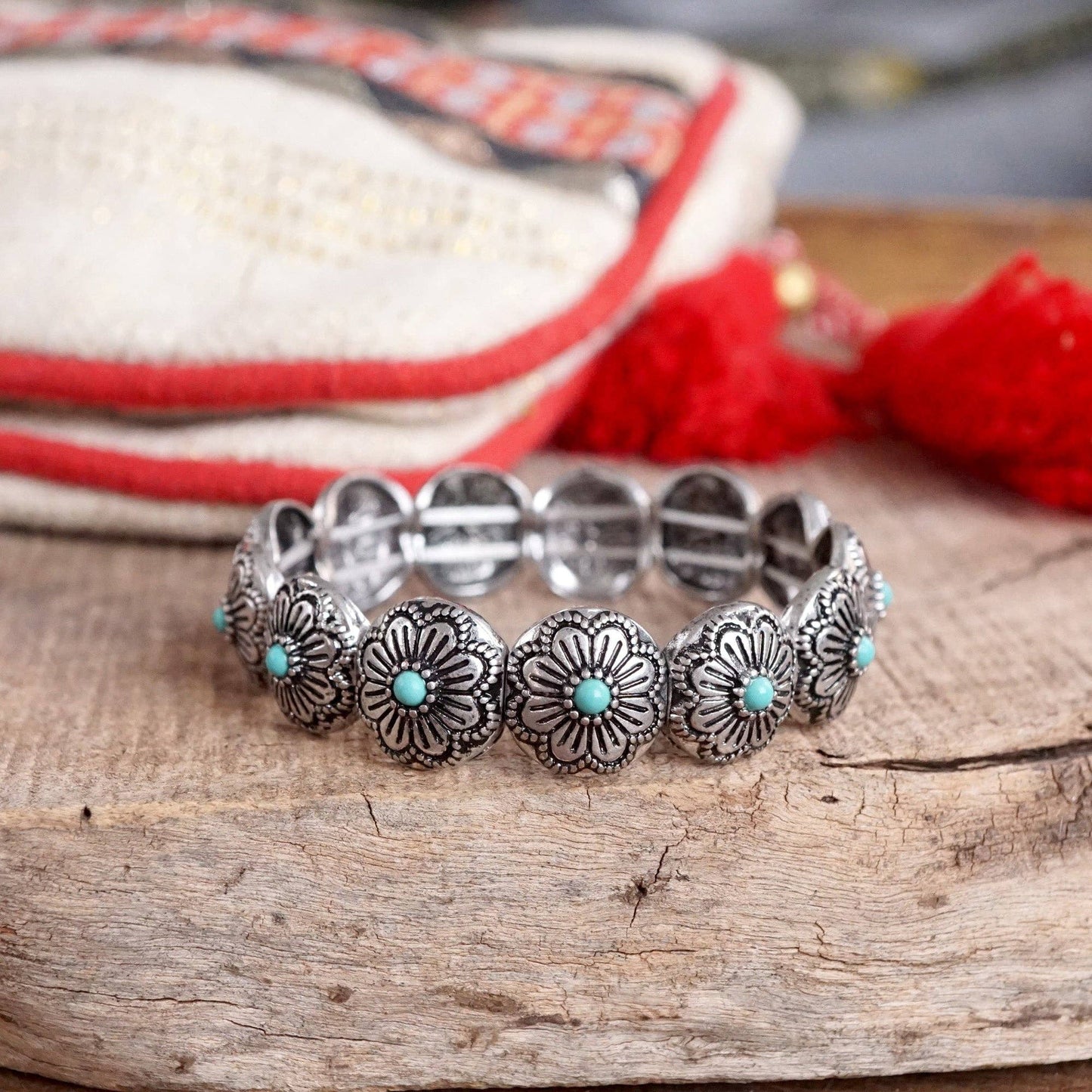 #408 Western Stretchy Bangles – Buffalo Turquoise Flowers in Worn Silver Tone