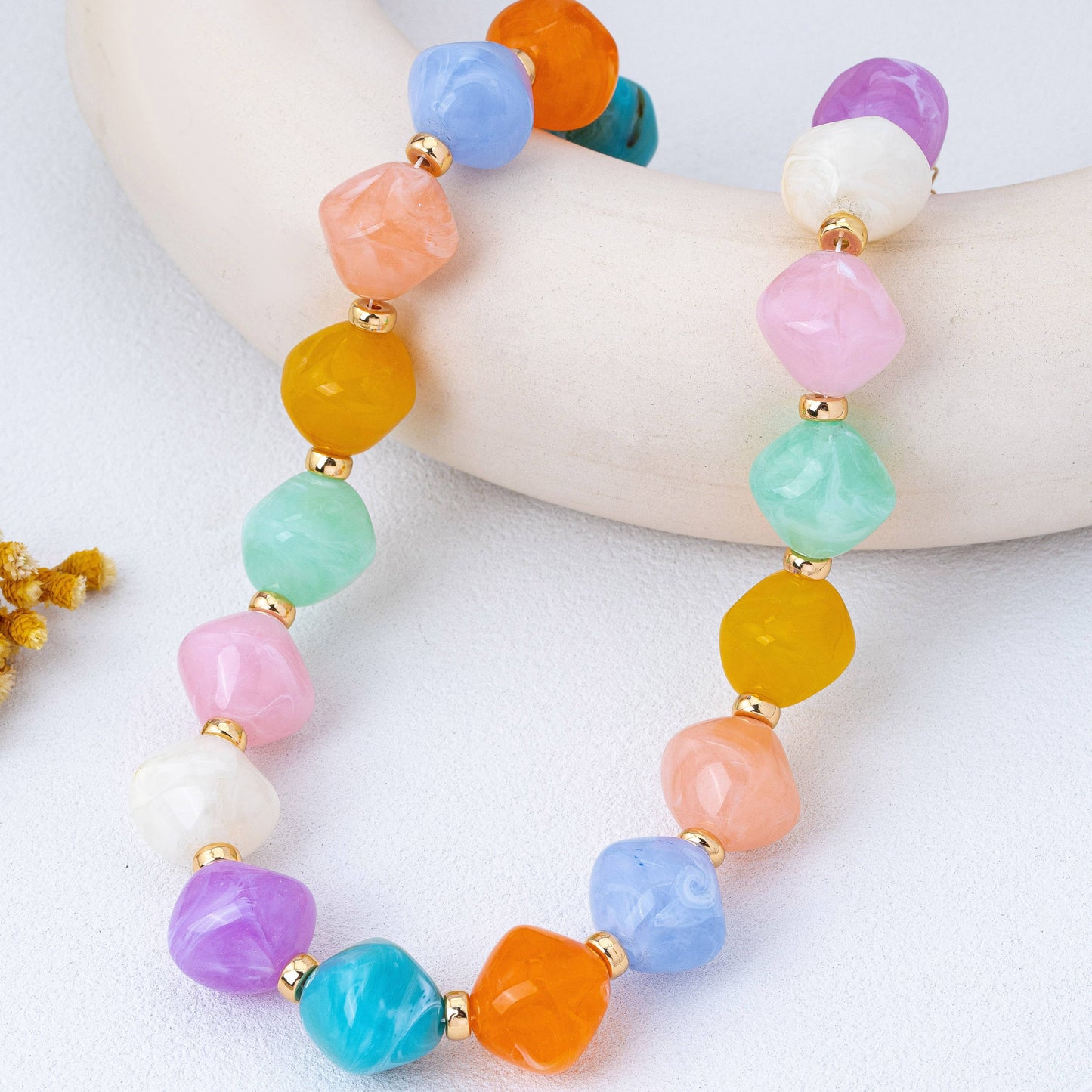 #1091 Multicolor Oversized Faceted Pastel Bead Necklace
