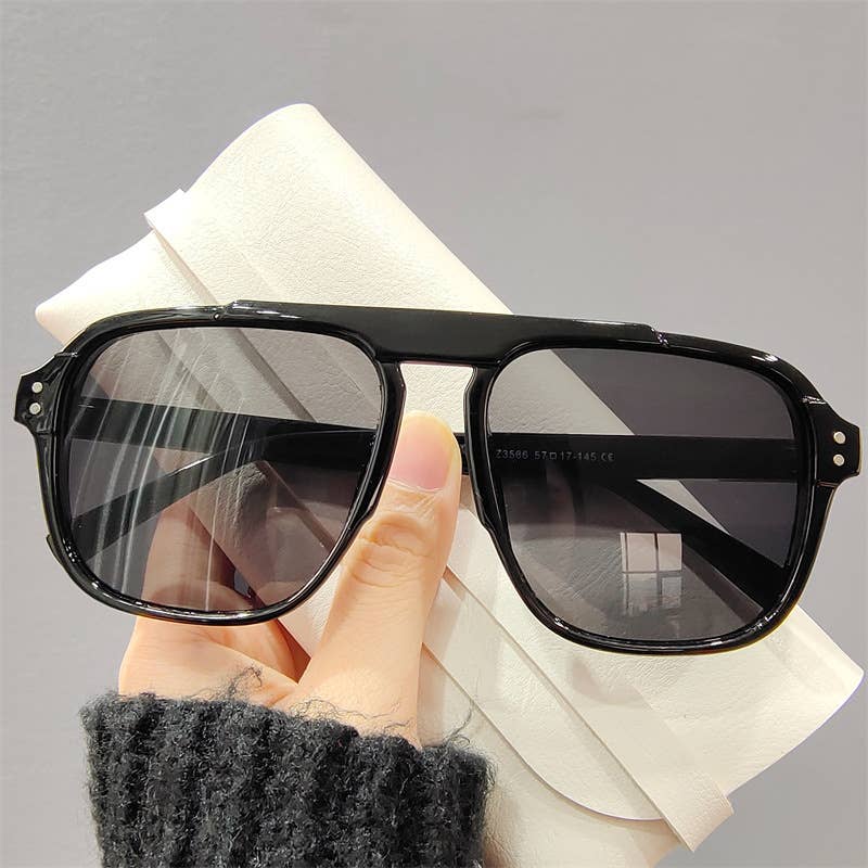 #1032 Retro Large-Frame Ocean Sunglasses