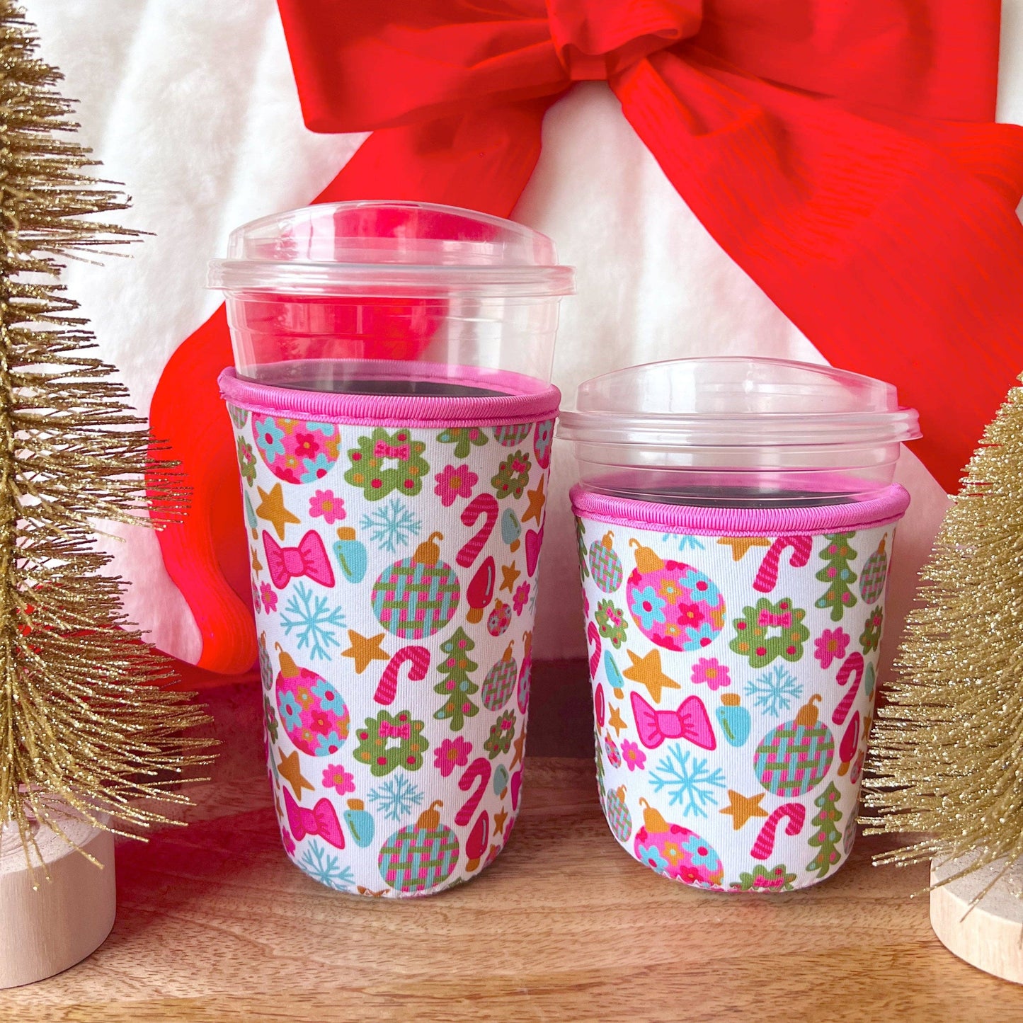 #192 Coffee Cup Cover - Pink Christmas