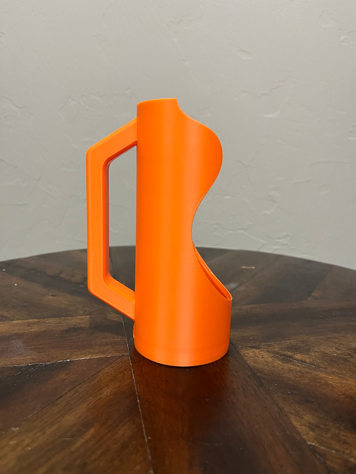 #538 12oz Slim Can Holder