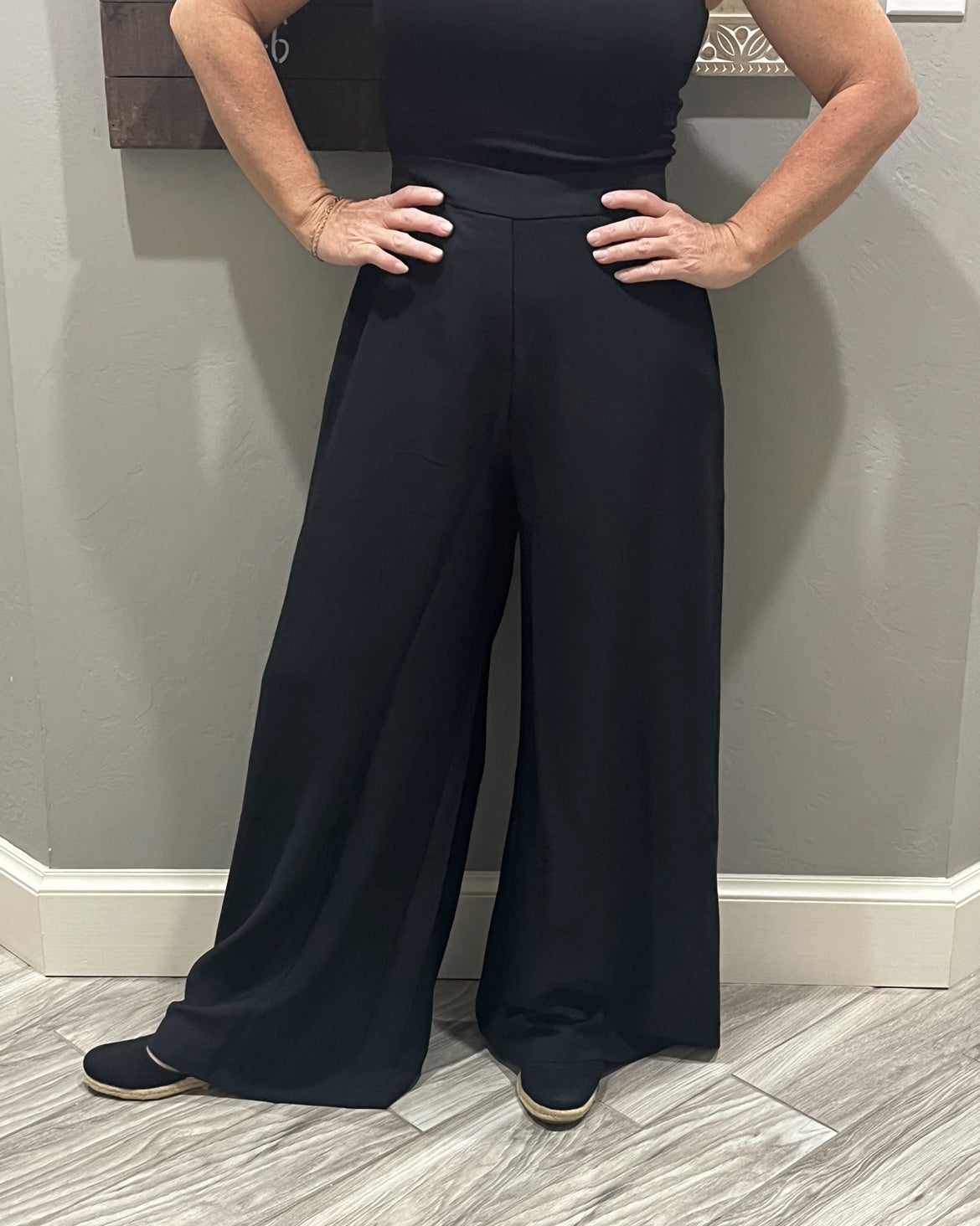 #110 Zenana Wide Leg Work Pants