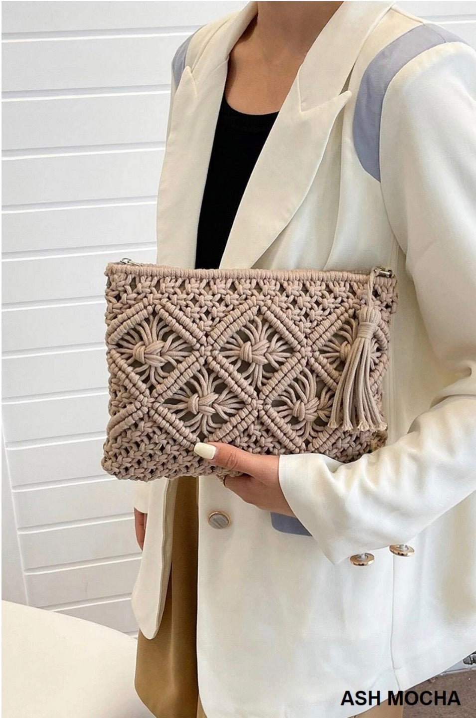 #870 WOVEN BOHEMIAN TASSEL CROCHET SHOULDER BAG