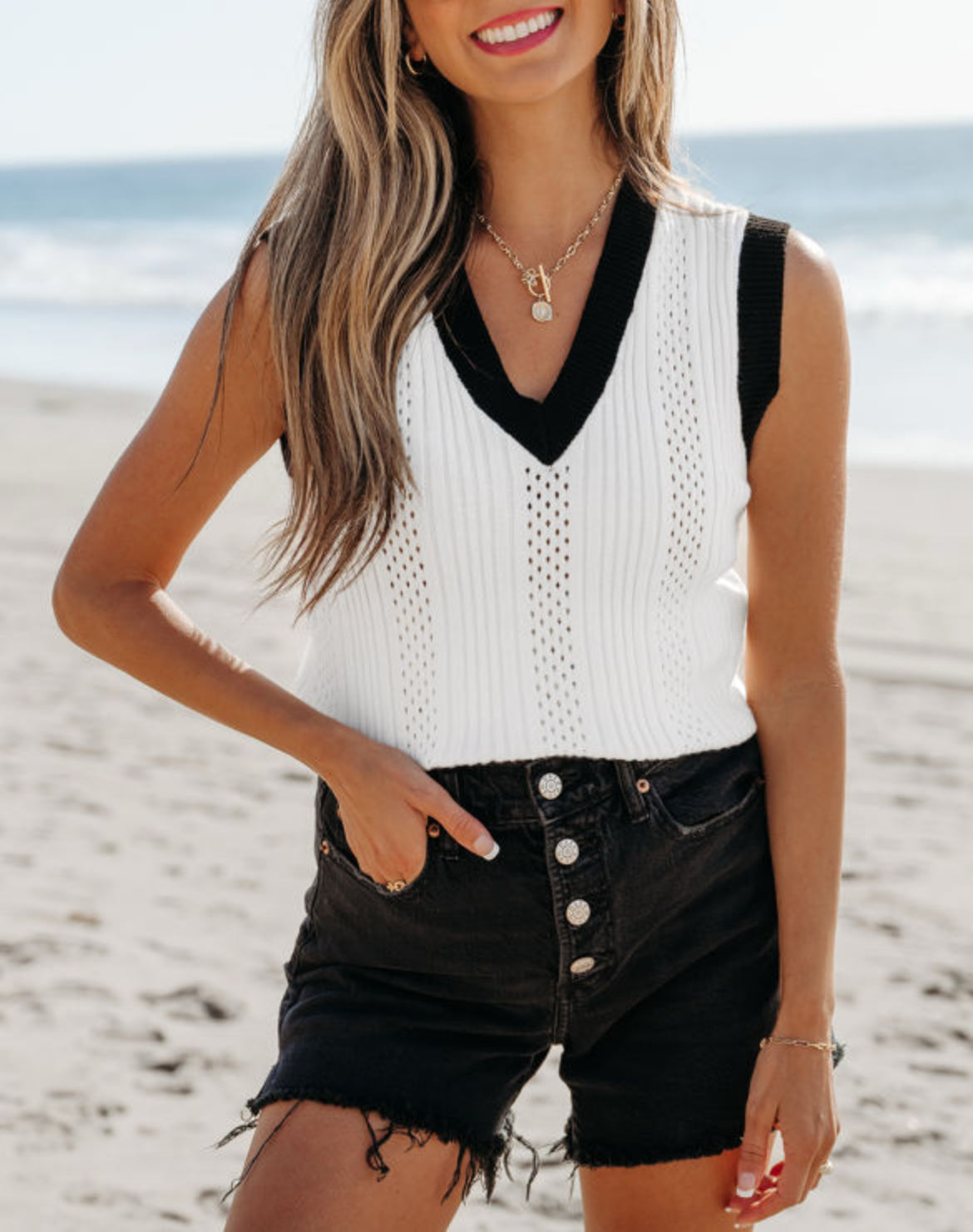 #298 White Contrast Trim Eyelet Knit Colorblock V Neck Sweater Vest