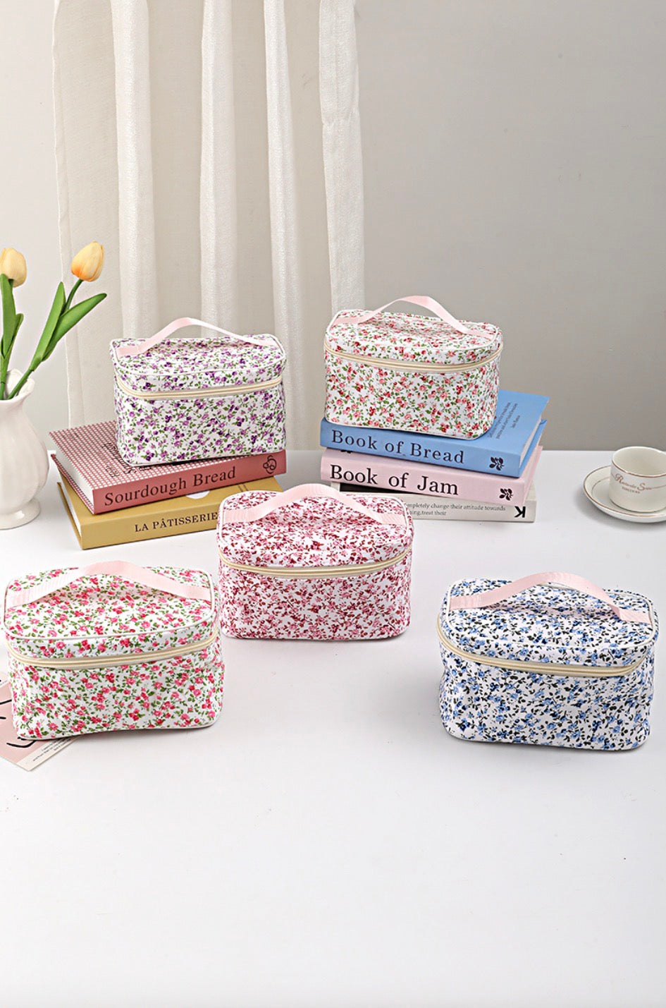 #1099 Floral Quilted Makeup Bag