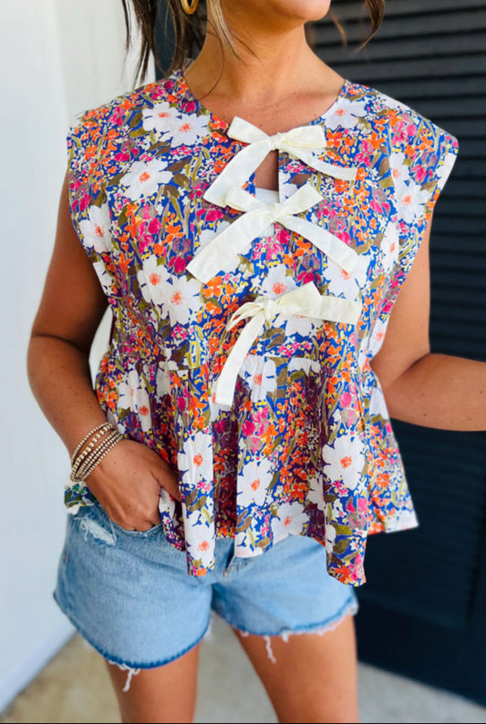 #381 Rose Green Floral Print Bow Applique Slit Sleeveless Peplum Blouse