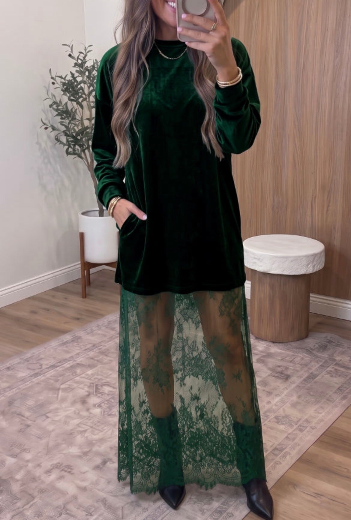 #1208 Green Velvet Long Sleeve Lace Maxi Dress