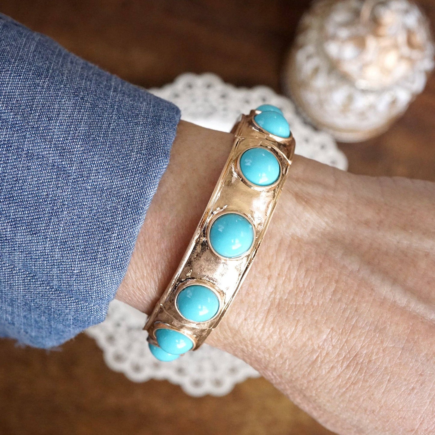 #409 Eternity Statement Bangle Gold Tone Turquoise