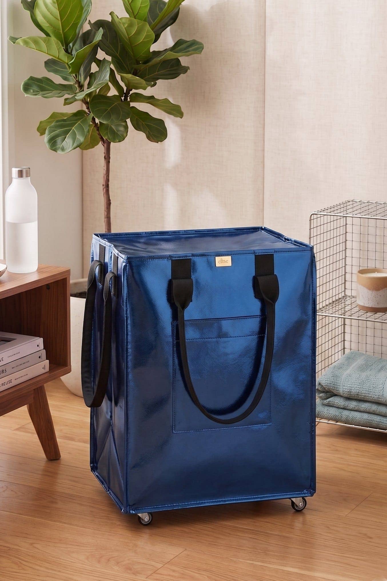 Market Maxi Hauler with Neoprene Handle