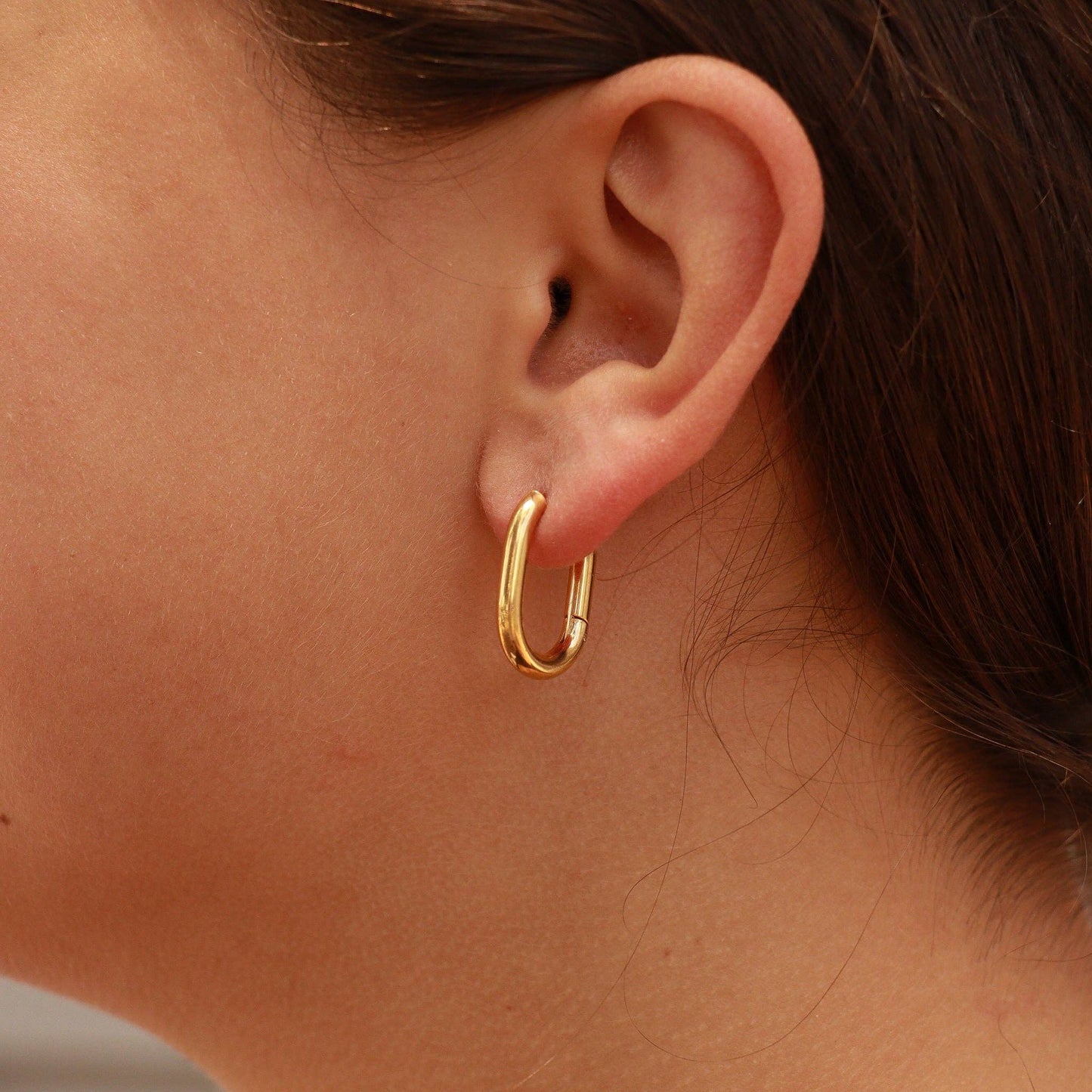 #319 18K Gold PVD Stainless Steel Oval Huggie Earrings