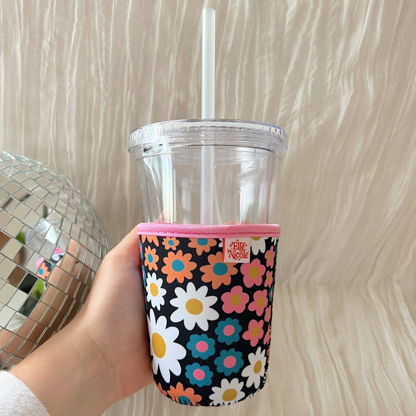 #193 Coffee Cup Cover - Darling Daisies