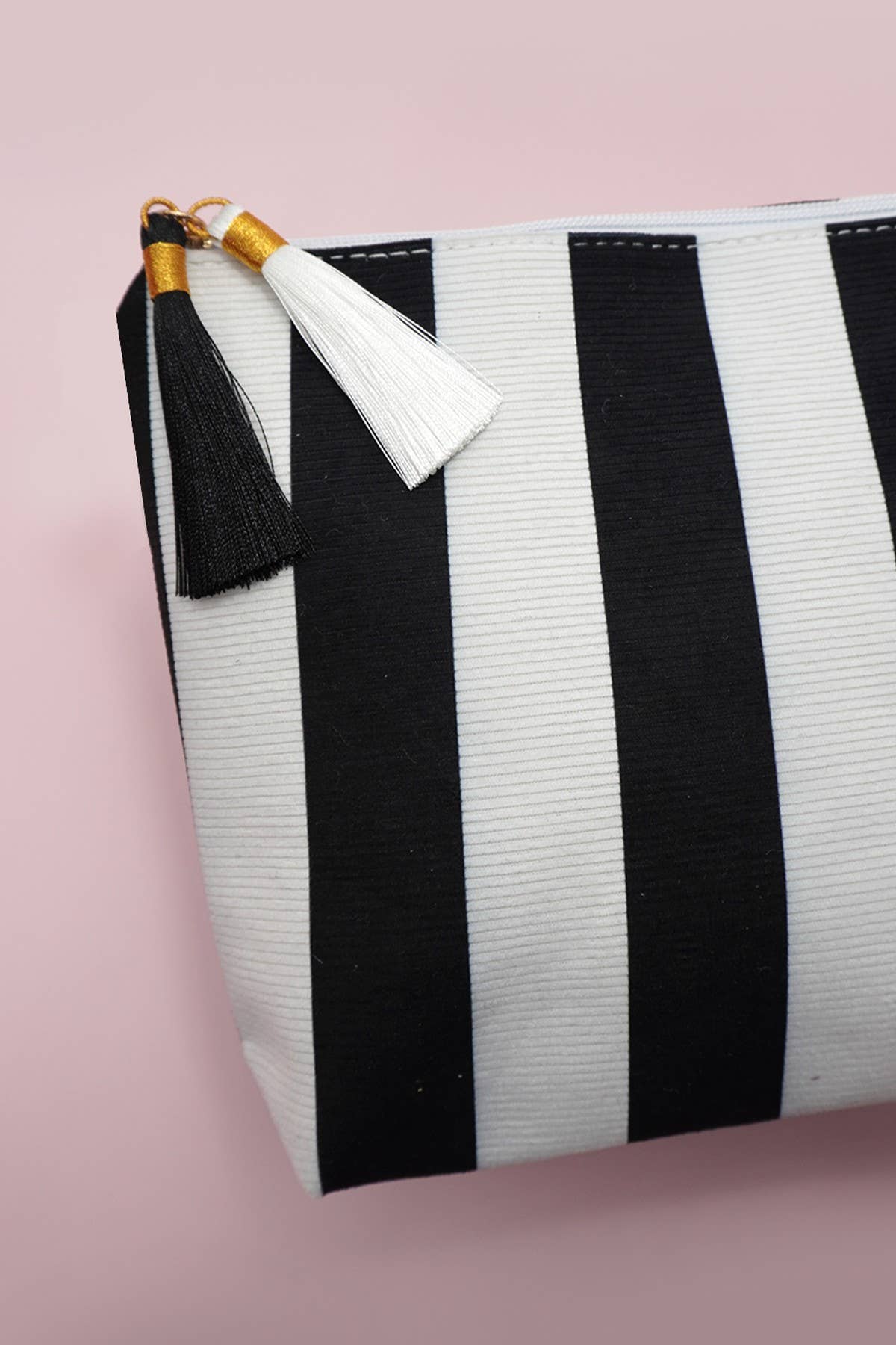 #1096 Striped Tassel Makeup Pouch